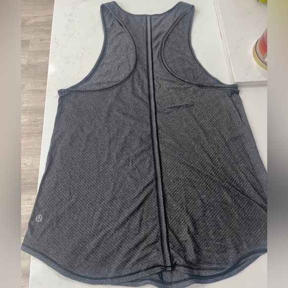 lululemon athletica Gray Tank Top - Picture 2 of 3